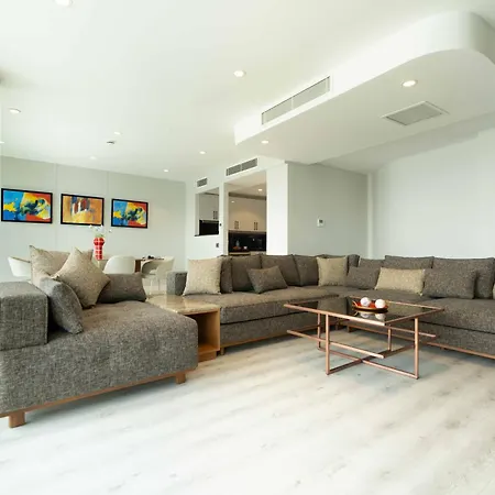 Hotel apartamentowy Decamondo Karakoey