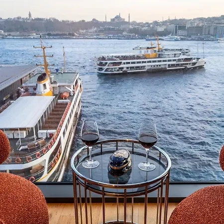 Decamondo Karakoey * Istanbul