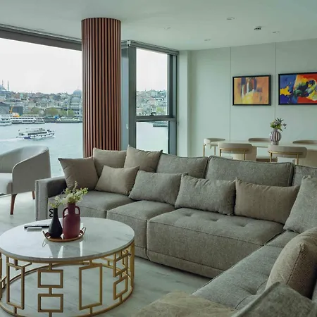 Decamondo Karakoey شقة فندقية