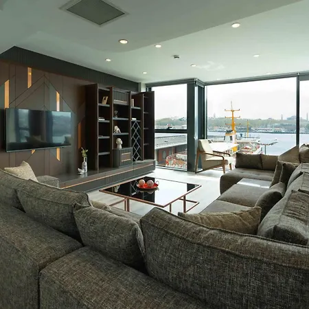 Decamondo Karakoey Stambuł