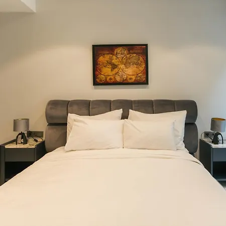 Decamondo Karakoey Hotel apartamentowy