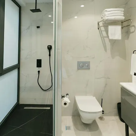 Decamondo Karakoey 4*